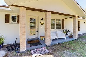Gas Grill & Fire Pit: Peaceful Dunnellon Home!