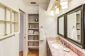 Gas Grill & Fire Pit: Peaceful Dunnellon Home!