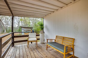 Willis Cabin on 6 Acres - Close to the Lake!