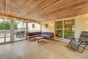 Richmond Vacation Rental ~ 10 Mi to Downtown!