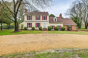 Richmond Vacation Rental ~ 10 Mi to Downtown!