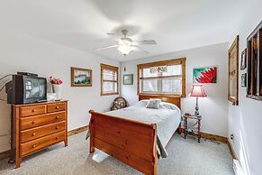 1 Mi to Beech Mtn Ski Resort: Cabin w/ Fire Pit