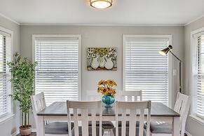 New Blaine Getaway - Walk to Lake Dardanelle!