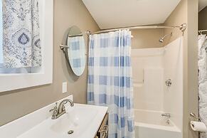 Newly Renovated Maine Retreat: Deck w/ Ocean View!
