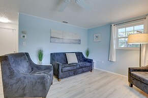 Englewood Apartment w/ Shared Pool: 1 Mi to Beach