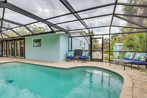 Englewood Apartment w/ Shared Pool: 1 Mi to Beach