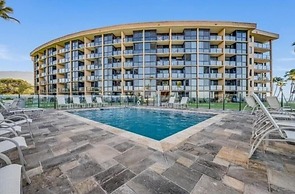 Kihei Surfside, #304 1 Bedroom Condo by RedAwning