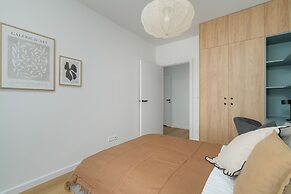 Unique two Bedroom Apartment by Renters