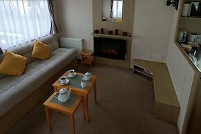 3 Bed, Sleeps 6, Parking