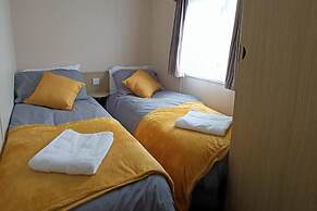 3 Bed, Sleeps 6, Parking