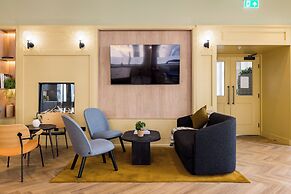 Birmingham Centre by Charles Hope