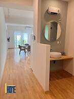 Skiathou 12 Glyfada Residences