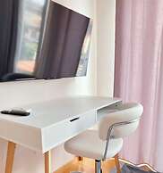 Skiathou 12 Glyfada Residences