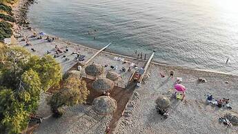 Skiathou 12 Glyfada Residences