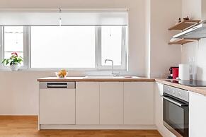 Skiathou 12 Glyfada Residences