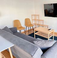 Skiathou 12 Glyfada Residences