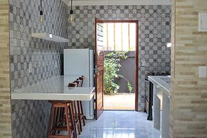 Harmonia Flats