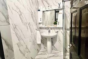 Art House Pagoi, Sleeps 6, Parking, 5 min to Beach