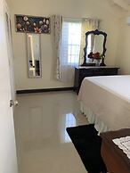 Harbour Oasis Retreat - Charming 2 Bedroom House