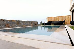 Destino Luxury Villas Gournes