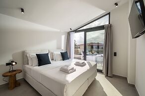 Destino Luxury Villas Gournes