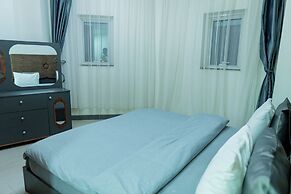 NIAMEY MALL & RESIDENCE