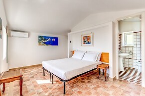 YourHome - Casa Roxana