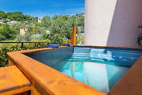 YourHome - Casa Roxana