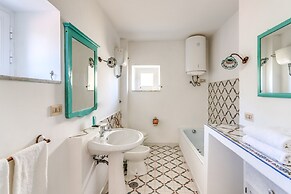 YourHome - Casa Roxana