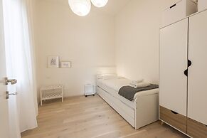 Torrigiani View by Mmega