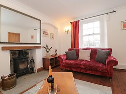 Holly Lodge