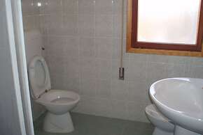 Flat in Building With Lift 200m From the sea