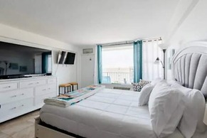 613 3 Beds Luxury Beachfront Studio Ideal 4 Long Stays