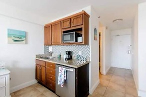 613 3 Beds Luxury Beachfront Studio Ideal 4 Long Stays