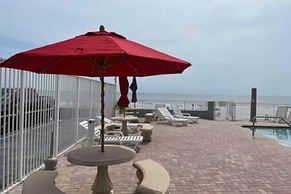 614 3 Beds Luxury Oceanfront Kitchen Ideal 4 Long Stay