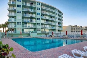 614 3 Beds Luxury Oceanfront Kitchen Ideal 4 Long Stay