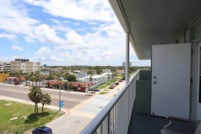 614 3 Beds Luxury Oceanfront Kitchen Ideal 4 Long Stay