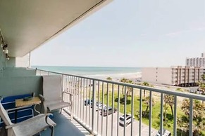 614 3 Beds Luxury Oceanfront Kitchen Ideal 4 Long Stay