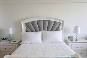 614 3 Beds Luxury Oceanfront Kitchen Ideal 4 Long Stay