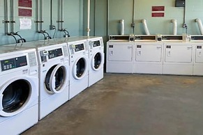 611 3 Beds Luxury Oceanfront Studio