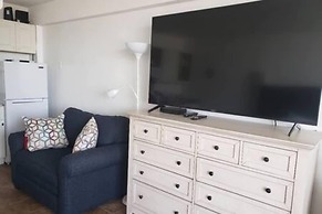 611 3 Beds Luxury Oceanfront Studio