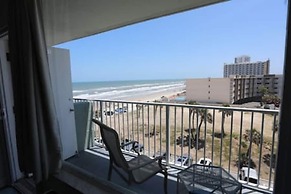 611 3 Beds Luxury Oceanfront Studio