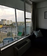 611 3 Beds Luxury Oceanfront Studio
