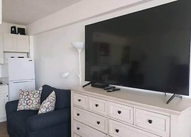 611 3 Beds Luxury Oceanfront Studio