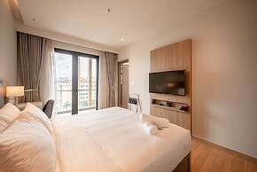 Bluesky Zenity Luxury Vacation