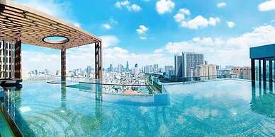 Bluesky Zenity Luxury Vacation