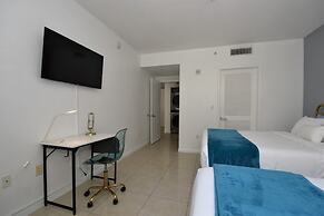 Lovely apt in the heart Midtown