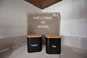 Lovely apt in the heart Midtown