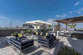 Lovely apt in the heart Midtown