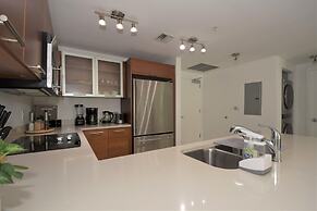 Lovely apt in the heart Midtown